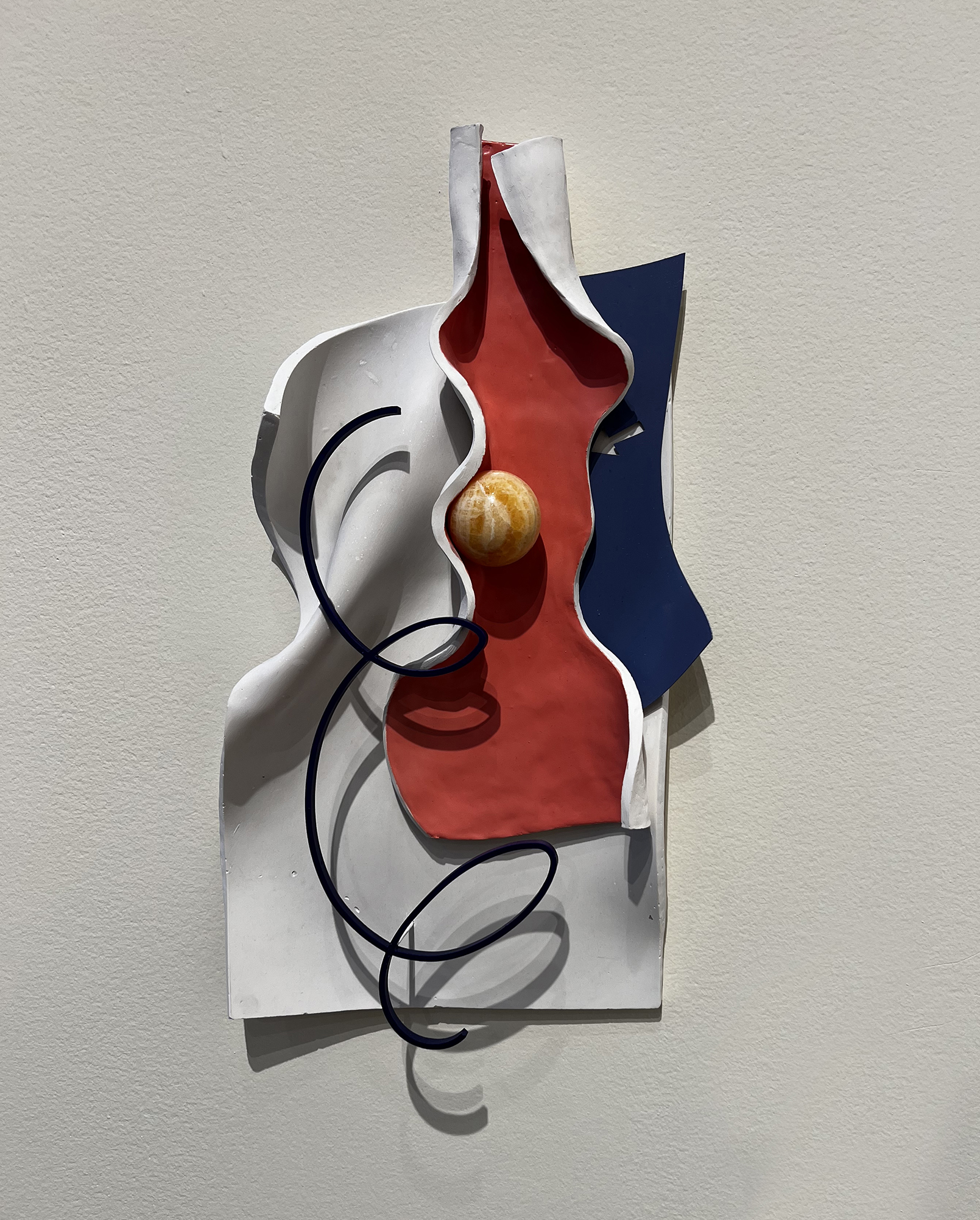 Tumbling Around
Hendry’s works display immense happiness as the elements intertwine with each other, rolling, sweeping, and curving to form new shapes, pleating, emerging, and plunging. Each work embodies a new dynamic.