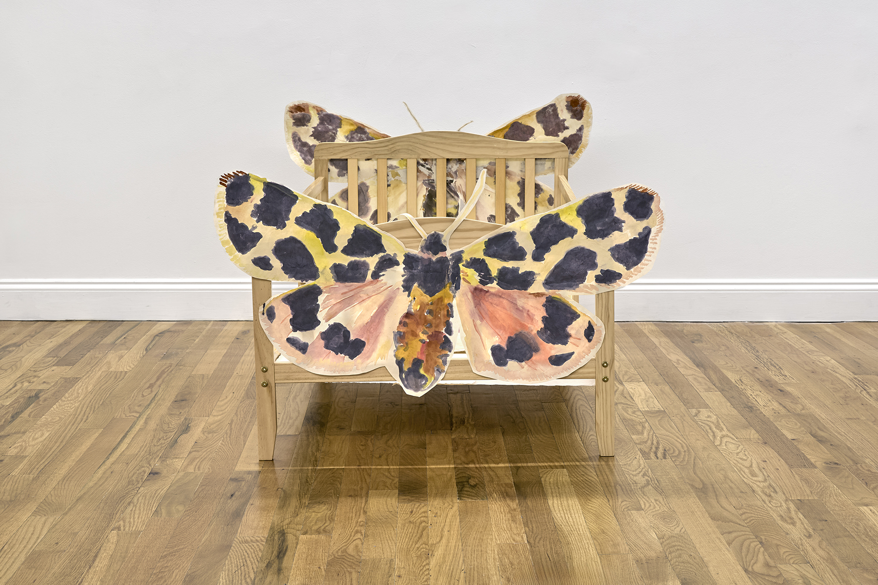 Maya Perry - “The rhythm of the heart that runs” (2025)
Watercolor on paper, child's bed, 24.5 x 53 x 29.5 in (62.23 x 134.62 x 74.93 cm)